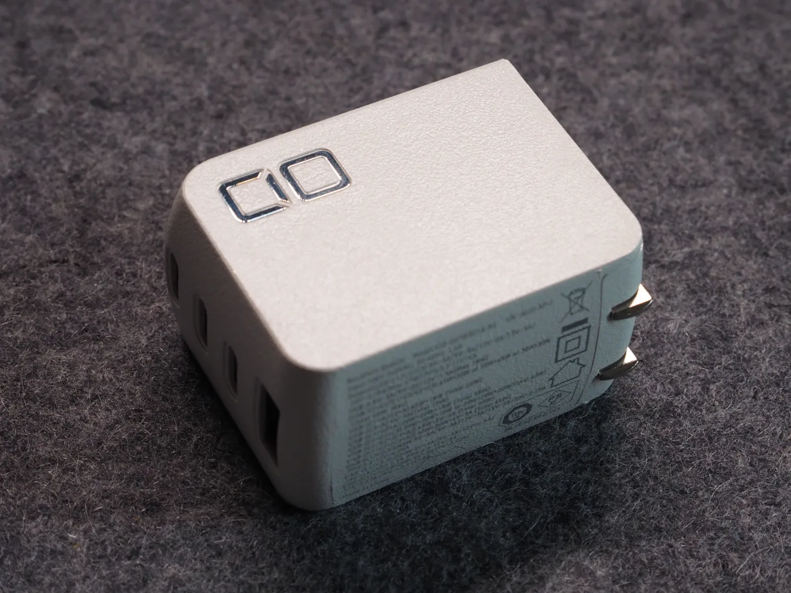 CIO NovaPort QUAD II （ホワイト）